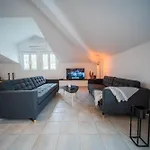 Quinta Da Victoria By Venimar Viana do Castelo