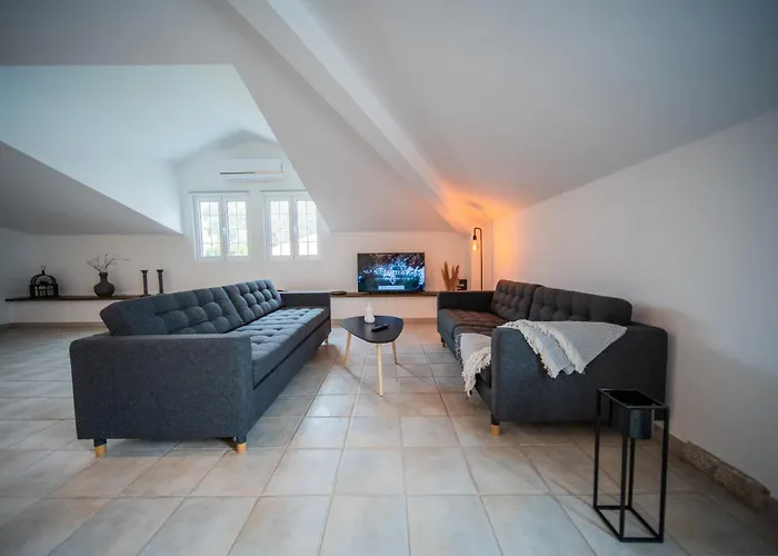 Quinta Da Victoria By Venimar Viana do Castelo